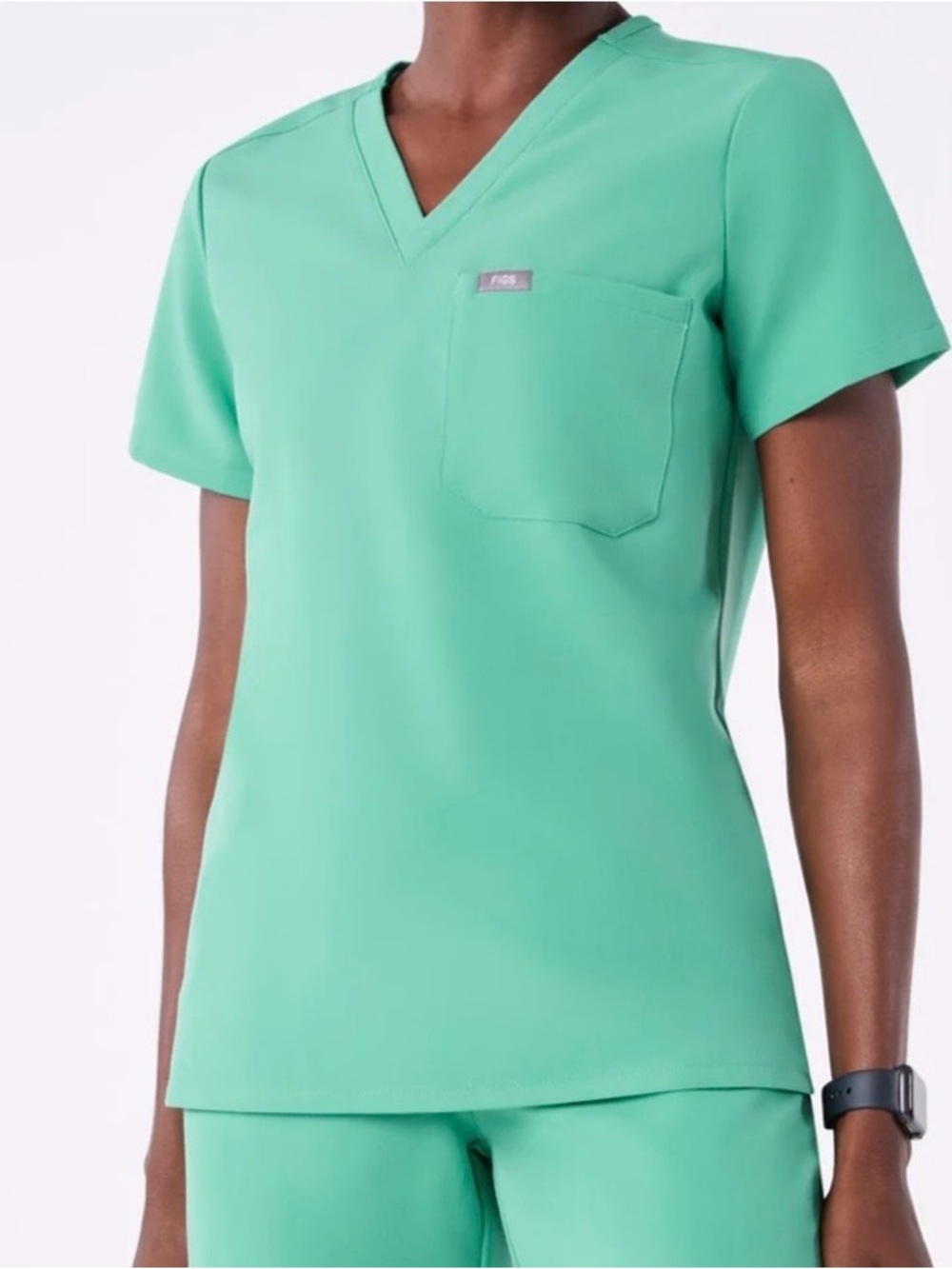 Figs Catarina One-Pocket Scrub Top™ in Surgical Green